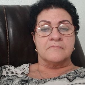 Meet your Posher, Paula